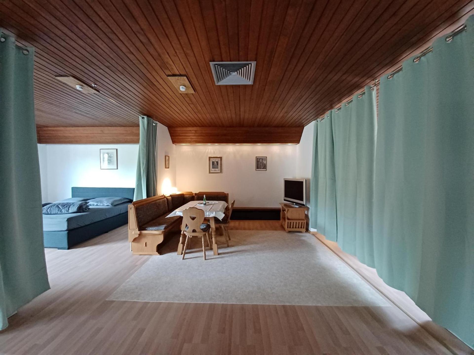 Villa Romy - Ferienwohnung バート・イシュル エクステリア 写真